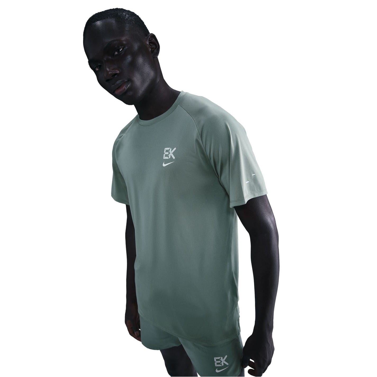 Nike Stride jersey t-shirt, crew neck, raglan sleeve