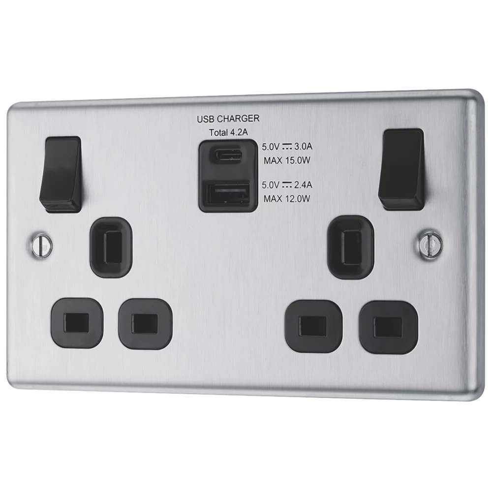 LAP 13A double socket with 4.2A 15W USB-A/C charger, brushed steel – Free C&C