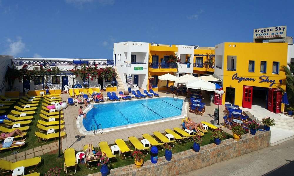 Crete 7N 2A (26May-03Jun) S-C w/balcony, £18.49pppn. TUI NCL flights, 10kg hand/underseat