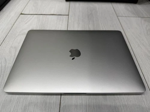 Apple MacBook Pro 13.3" Retina 2022, 256GB SSD, 8GB RAM, 8C CPU, 10C GPU, M2, Silver