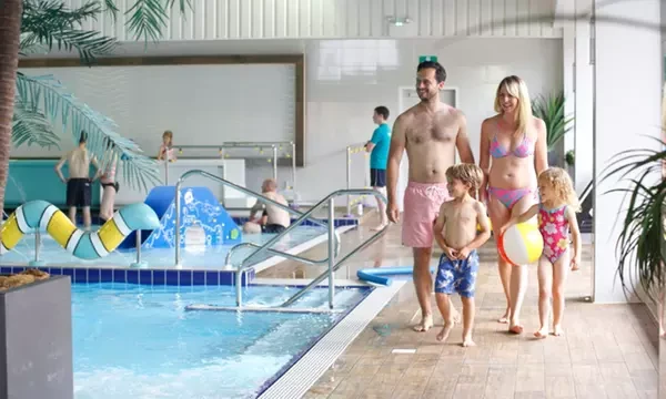 Devon holiday home for 6-8 people, 2 or 3 bed, at Ladram Bay Holiday Park