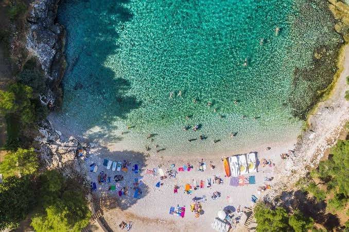Early Sep TUI return flights Pula £31, Palma £29, Menorca £29, Reus £28, 10kg hand luggage