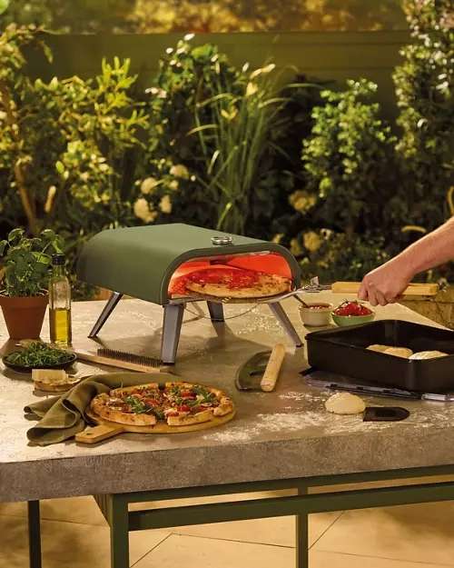 Gas Pizza Oven spotted