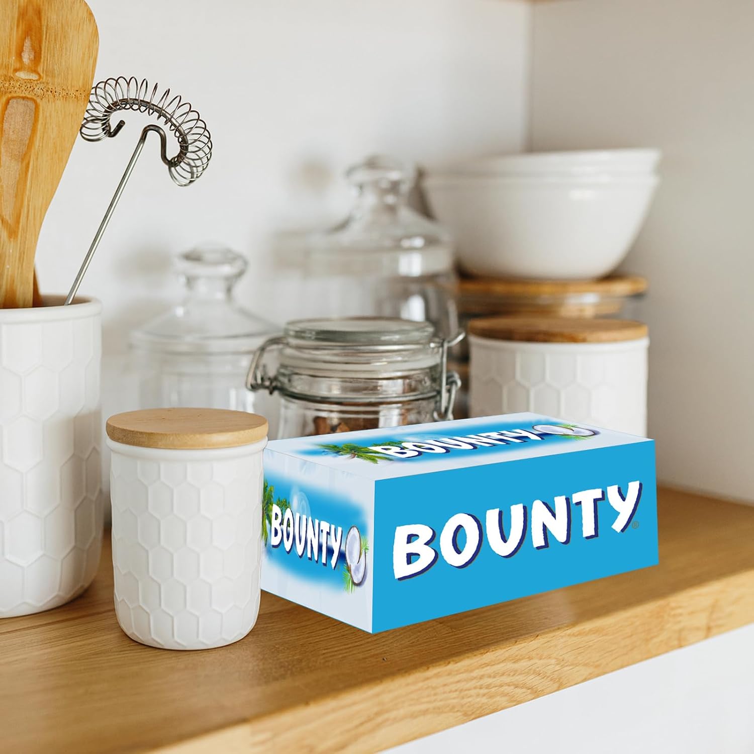 Bounty Duo Chocolate Bars, Coconut & Milk Chocolate Bulk Box, 24 x 57g, Ideal for Gift, Snacks or Hamper