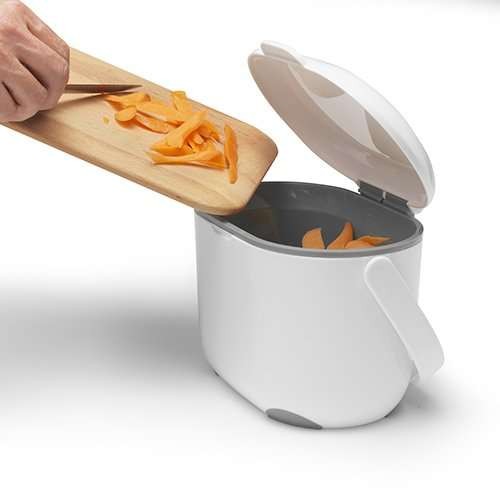 Handy Addis 2.5L compost caddy, in white & metallic