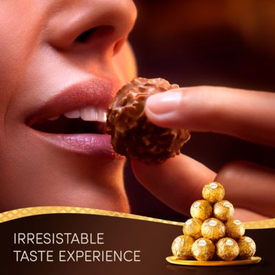Ferrero Rocher Milk Chocolate Hazelnut Pralines gift box, 24 pieces 300g