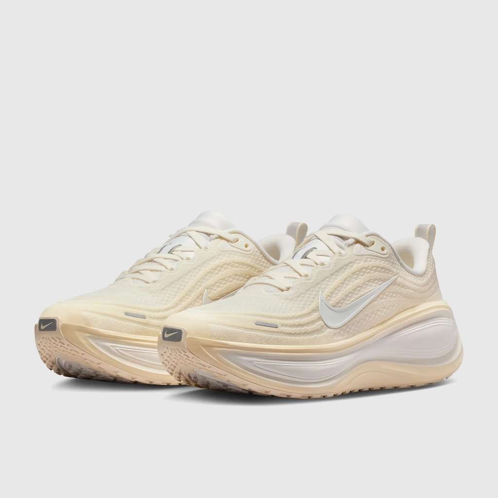 Nike Vomero Plus women's road running shoes, sizes 4.5 to 8