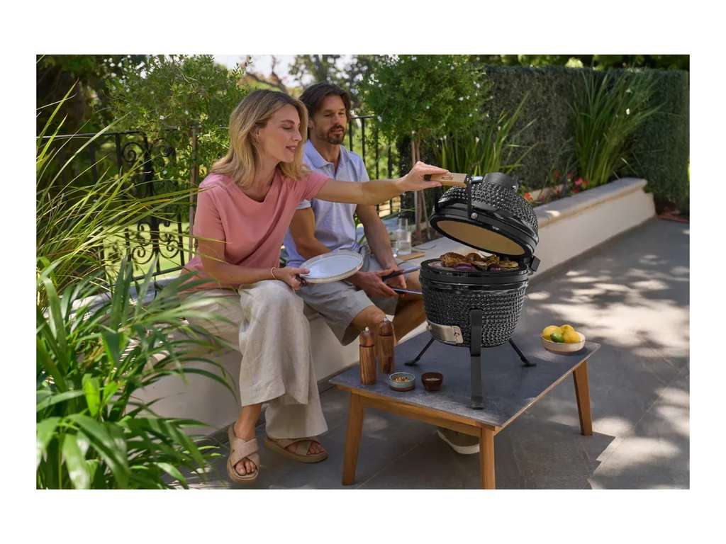 GRILLMEISTER Mini Ceramic Kamado BBQ looks great