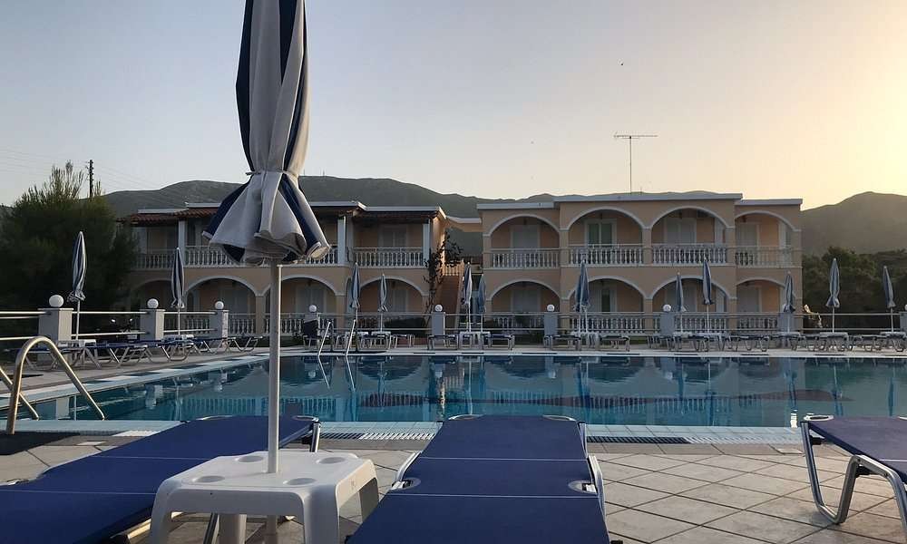 £33.74pp pn. Zante 7nts/2A 16-23 Jun, SC balc. TUI Gwk, 30kg, underseat, transfers, tax