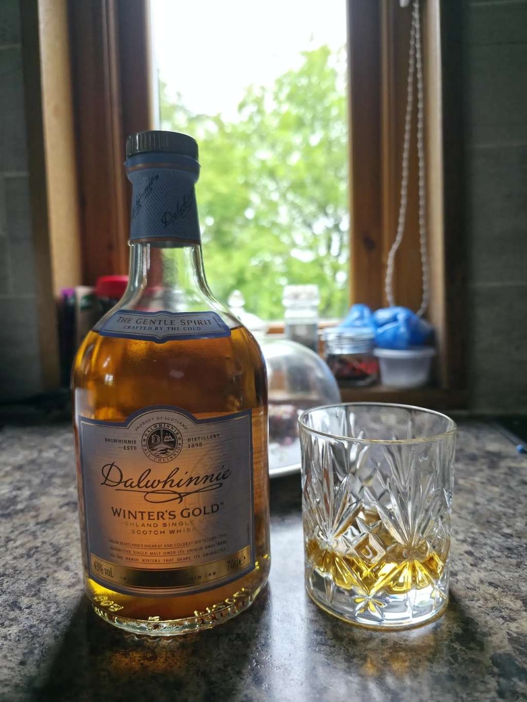 Dalwhinnie Winter's Gold Single Malt, 70cl 43% ABV, decent Clubcard price at Tesco