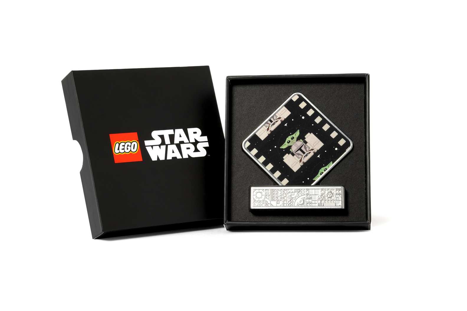 Lego GWP - The Mandalorian™ and Grogu™ Display