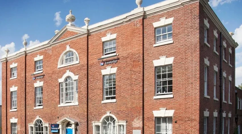Travelodge Birmingham Kingswinford