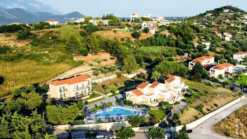 Kefalonia S-C balc 7nts 2ad (14-21Jun) £20.26pp pn, TUI B'mouth, 10kg hand, underseat, tax
