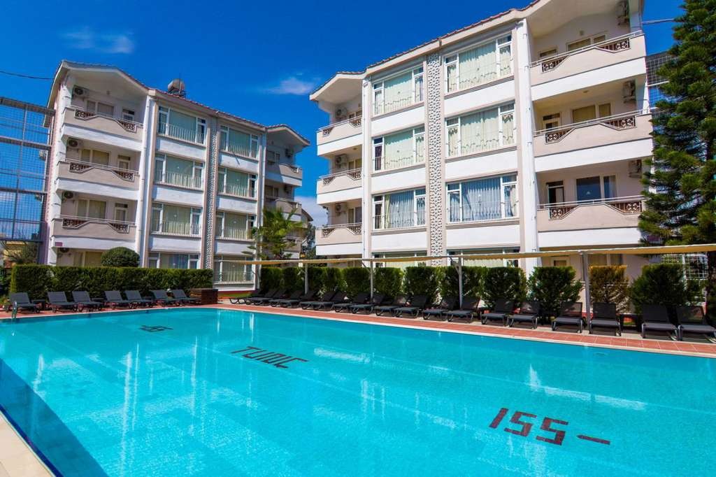 £165pp: 7nts Antalya Turkey (3-10 June) New Garden Luna Side, Gatwick, 2 adults