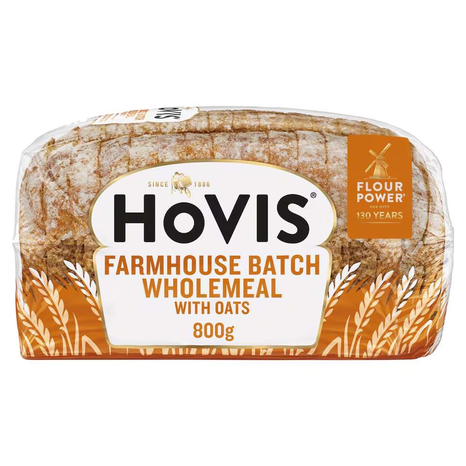 Hovis Signature White 800g / Hovis Farmhouse Batch Wholemeal Bread with Oats 800g, Clubcard Price