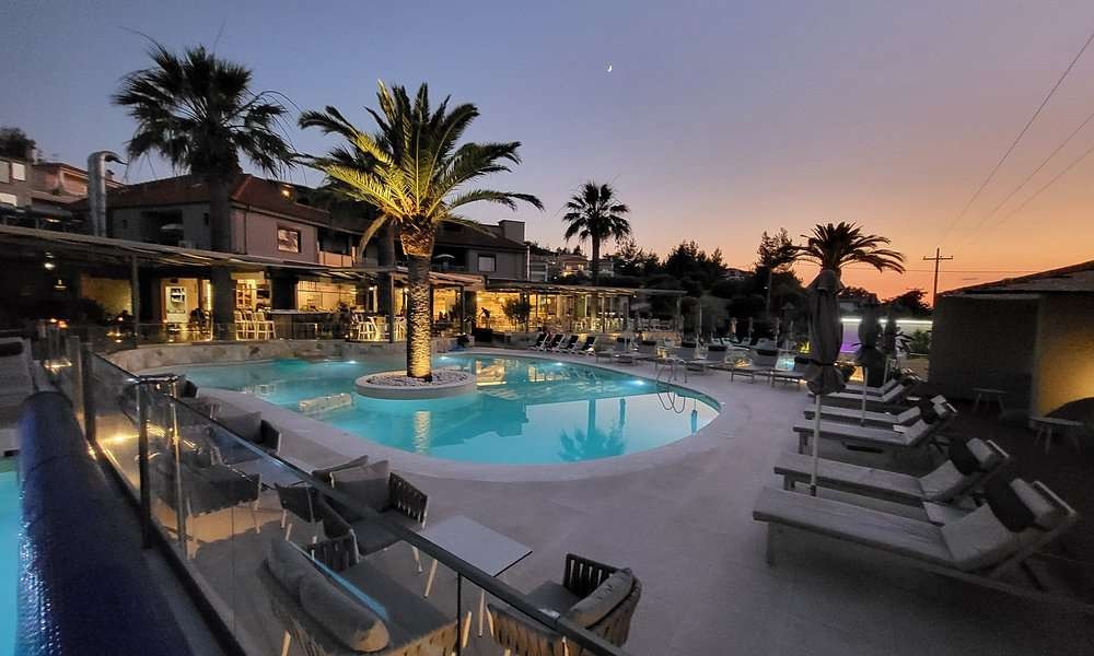 £34.28pppn TUI Halkidiki HB, 7 nights 2ad (28 May-4 Jun) Bham. 30kg + backpack, transfers + tax
