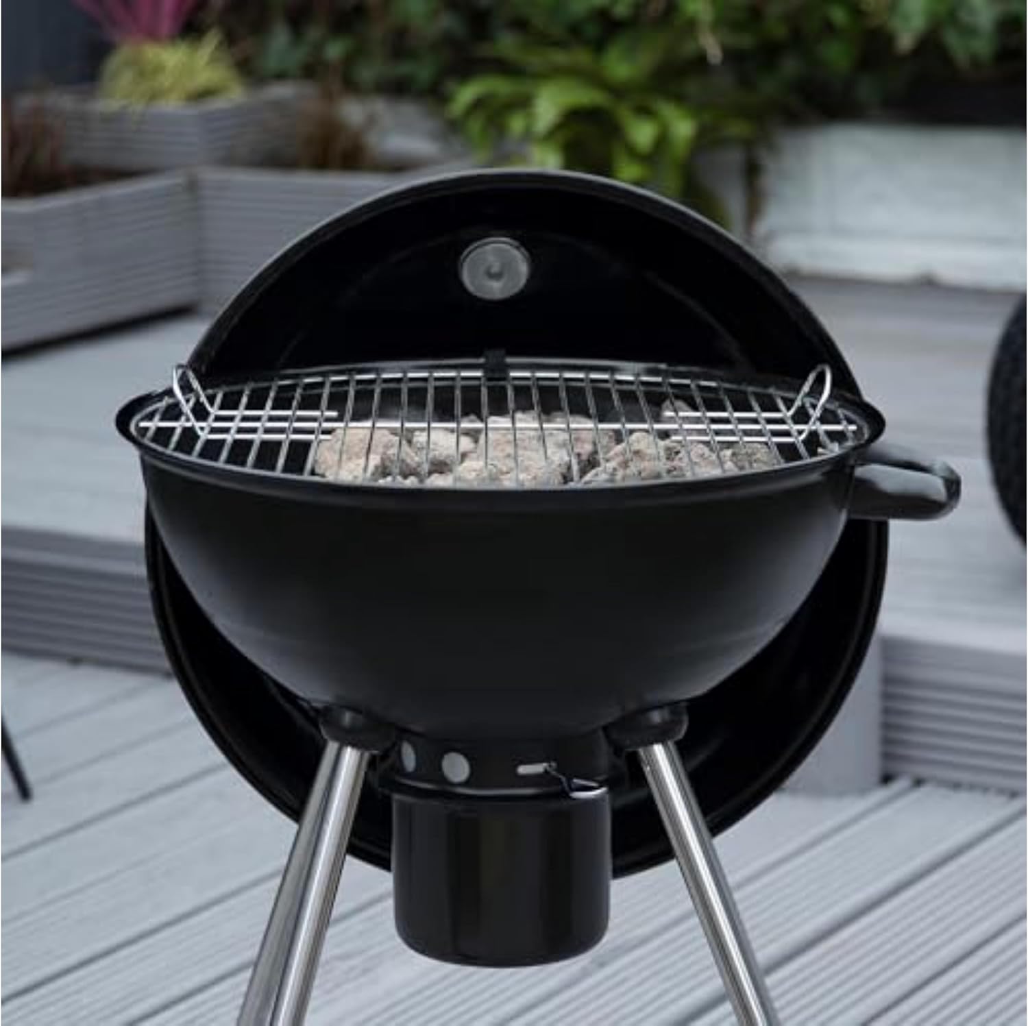 George Foreman Portable Charcoal BBQ Round Kettle 47.5 cm, THE SUN IS OUT UK!!!! :)