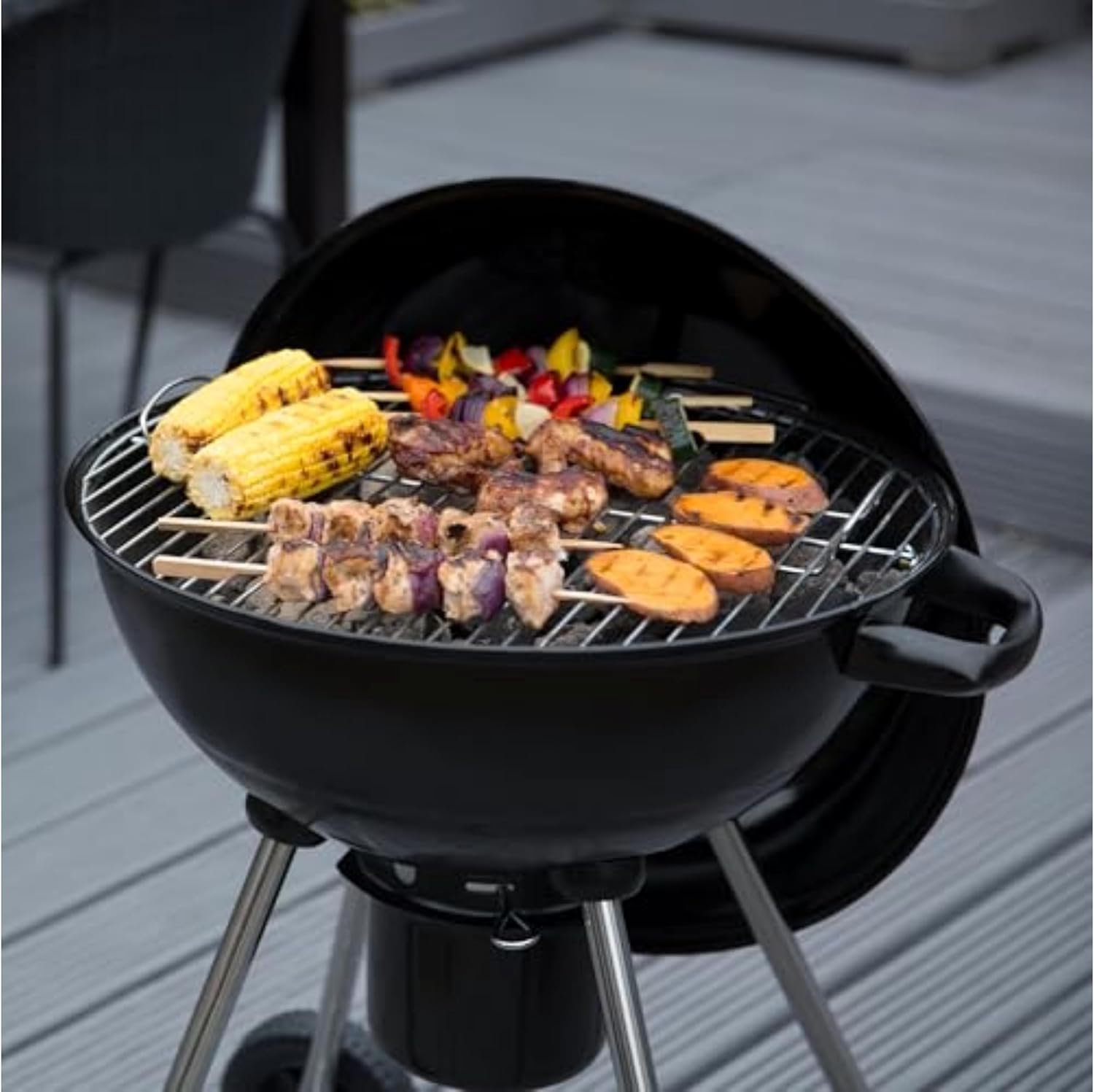 George Foreman Portable Charcoal BBQ Round Kettle 47.5 cm, THE SUN IS OUT UK!!!! :)
